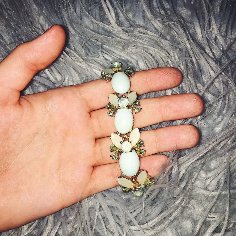 Floral Stone Bracelet